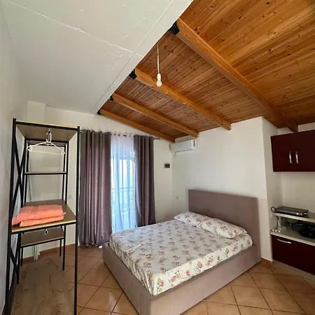 Villa Evita's House Lukovë